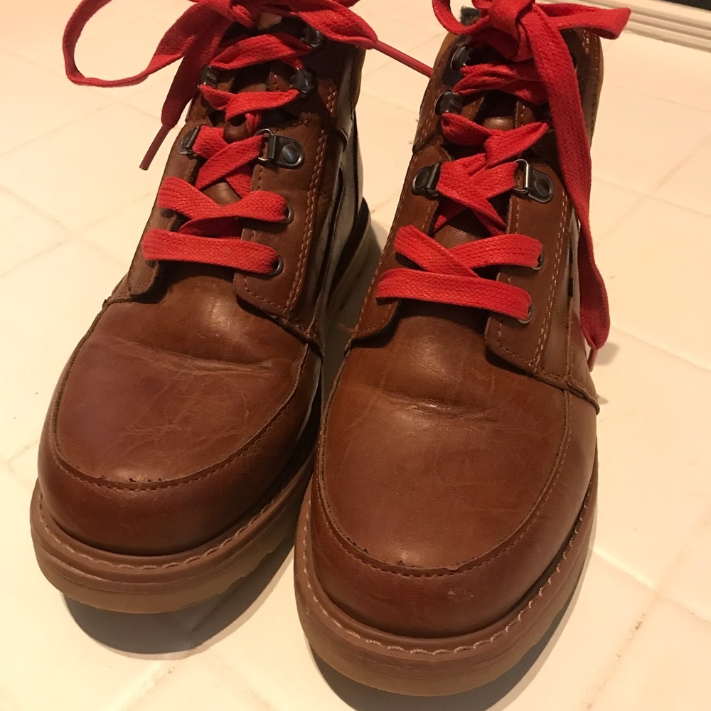 Cat & Jack Kids Boys Brown Lace Up Boots Sz 4 - Worn Once